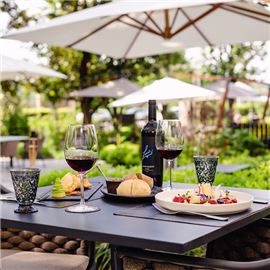 Table - Outdoor Lunch