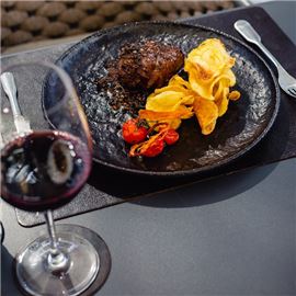 Summer dining